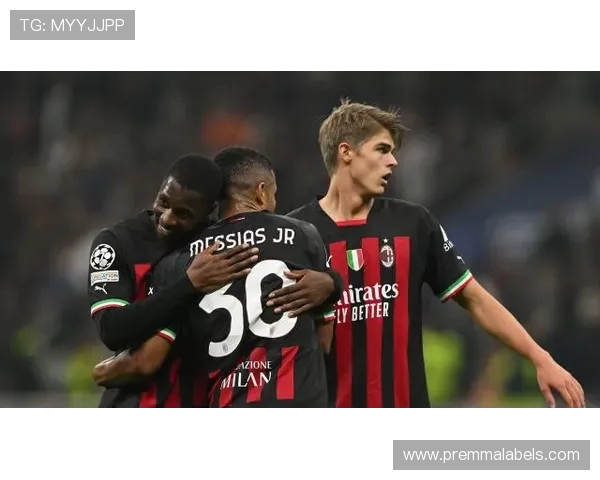 米兰迎战佛罗伦萨 萨尔茨堡搭档莱奥 阿特卡梅与巴尔泰萨吉首发亮相 米兰迎战佛罗伦萨 萨尔茨堡搭档莱奥 阿特卡梅与巴尔泰萨吉首发亮相