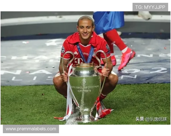 无证上岗受限蒂亚戈确认无法在国家德比临场代替弗里克指挥球队 无证上岗受限蒂亚戈确认无法在国家德比临场代替弗里克指挥球队